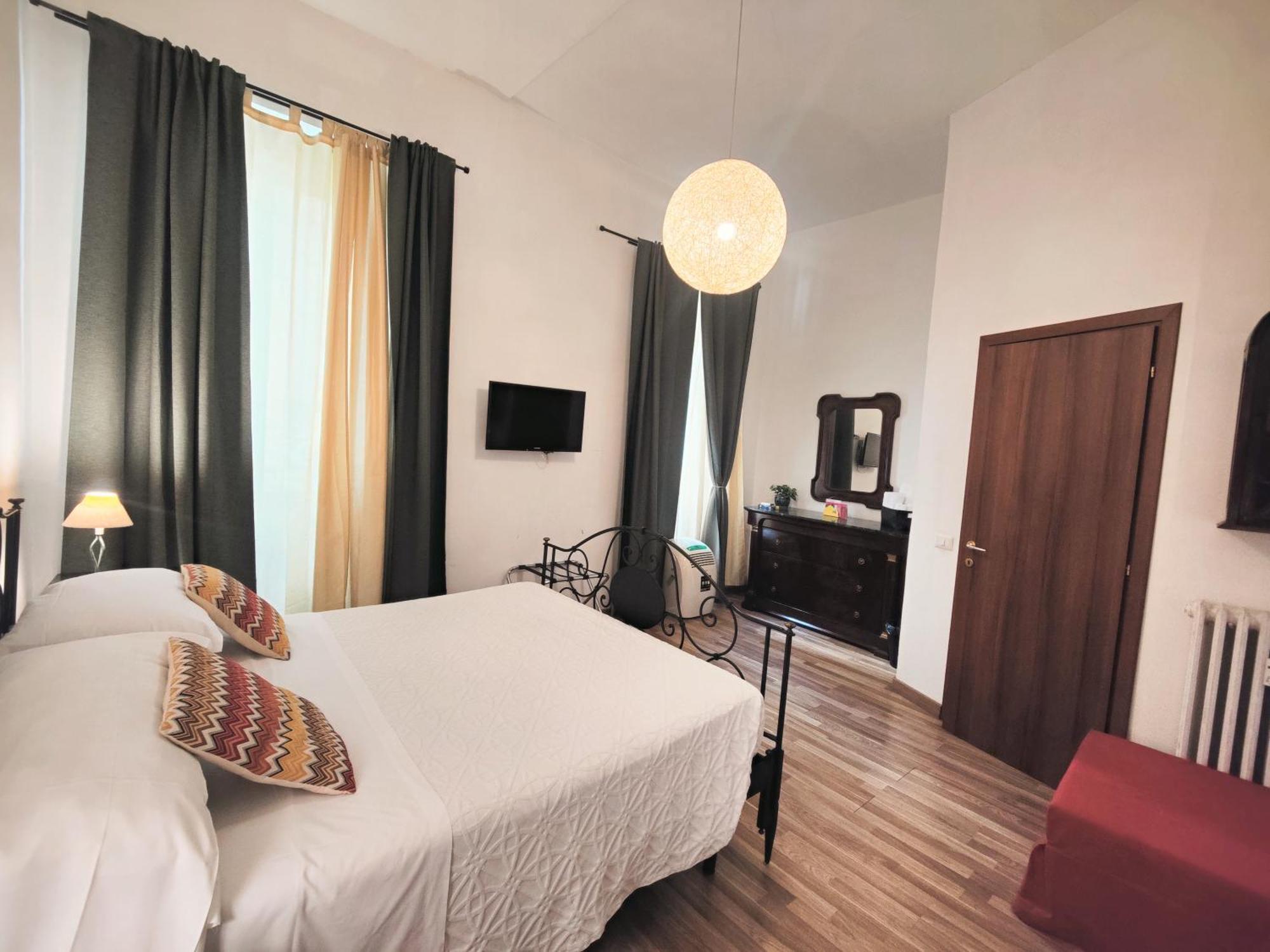 Center Pensionat 4*